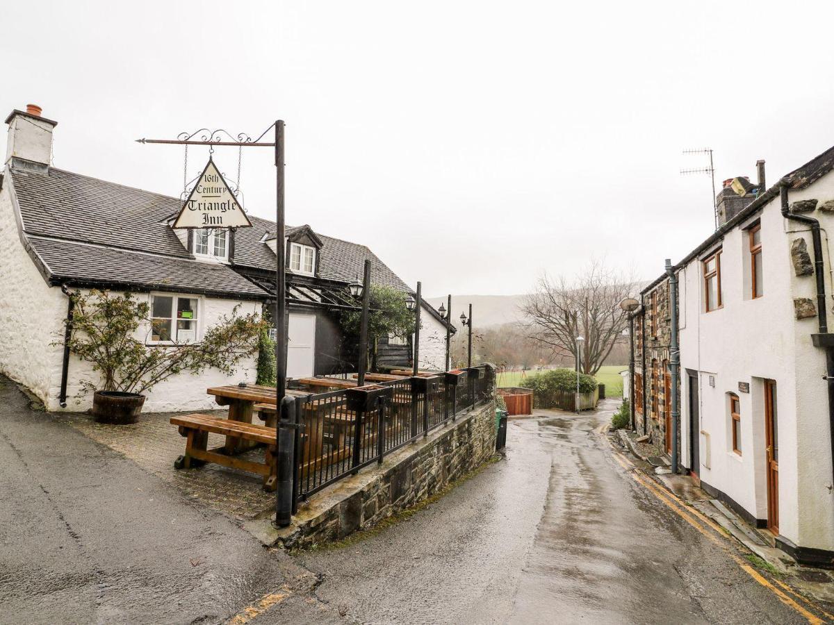 Triangle Inn Coachouse Rhayader Exterior photo
